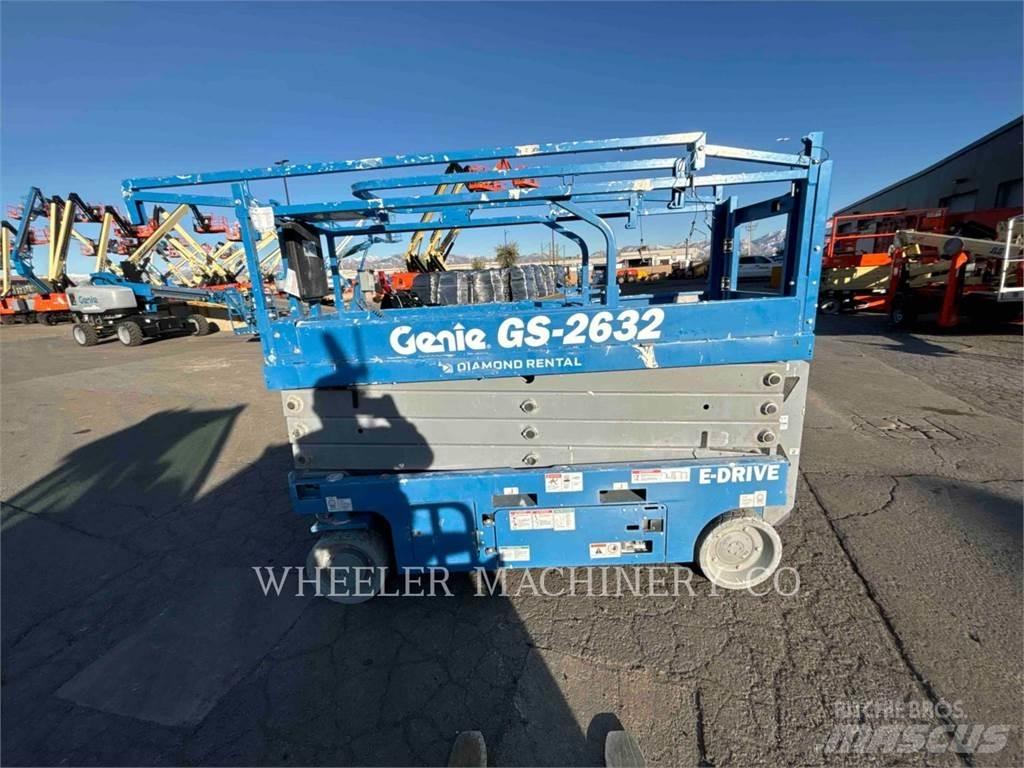 Genie GS2632 Ножничные подъемники