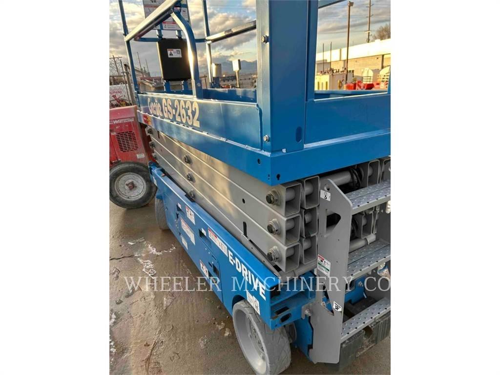 Genie GS2632 Ножничные подъемники