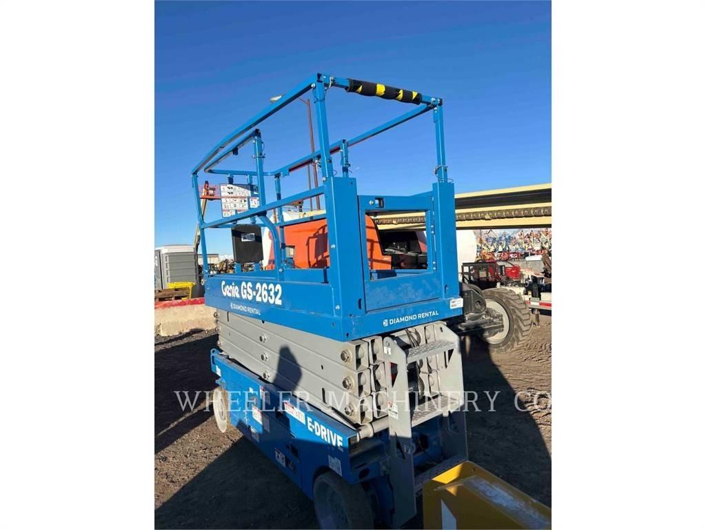 Genie GS2632 Ножничные подъемники