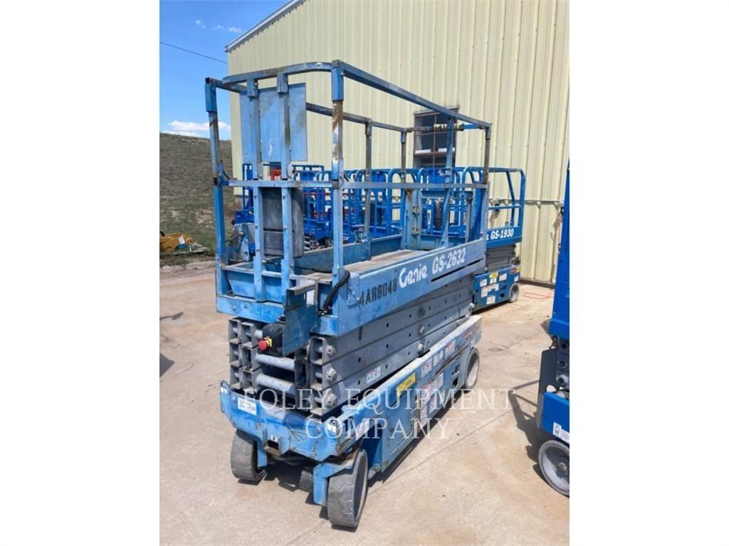 Genie GS2632 Ножничные подъемники