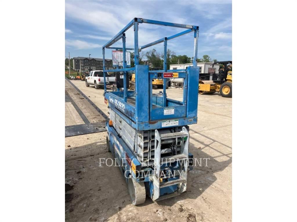 Genie GS2632 Ножничные подъемники