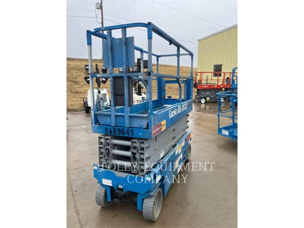 Genie GS2632 Ножничные подъемники