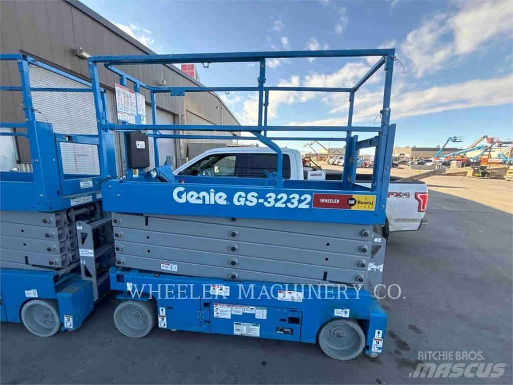 Genie GS3232 Ножничные подъемники