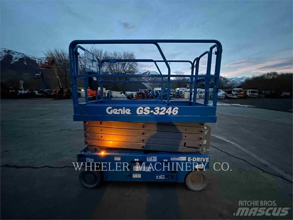 Genie GS3246 Ножничные подъемники