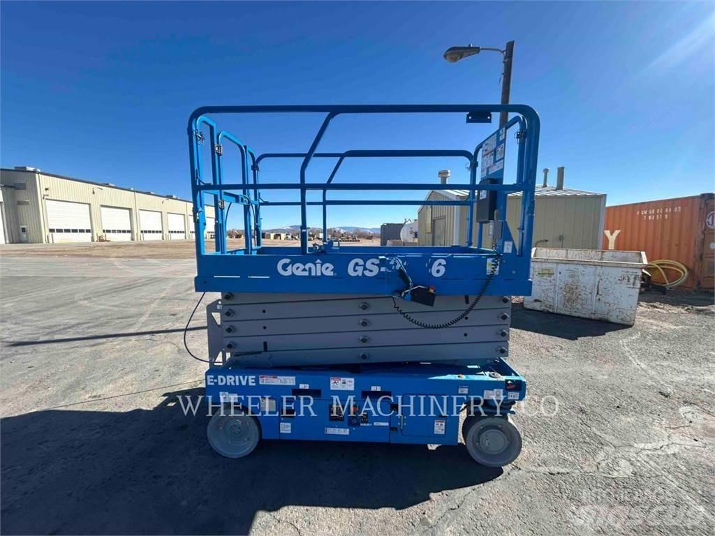 Genie GS3246 Ножничные подъемники