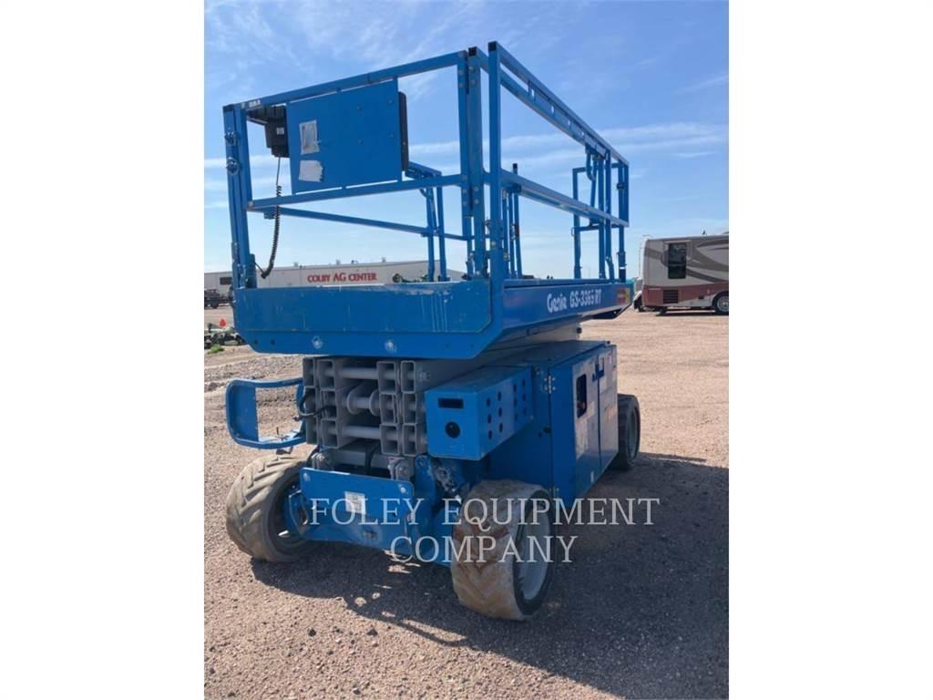 Genie GS3369RTD Ножничные подъемники