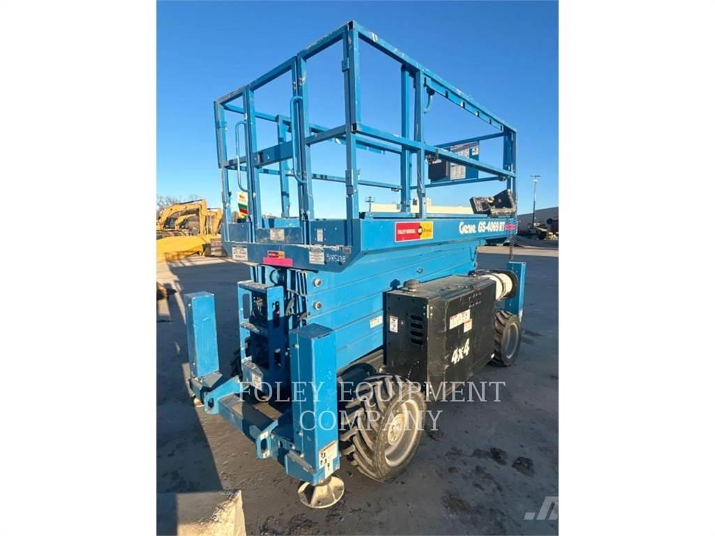 Genie GS4069RTGO Ножничные подъемники