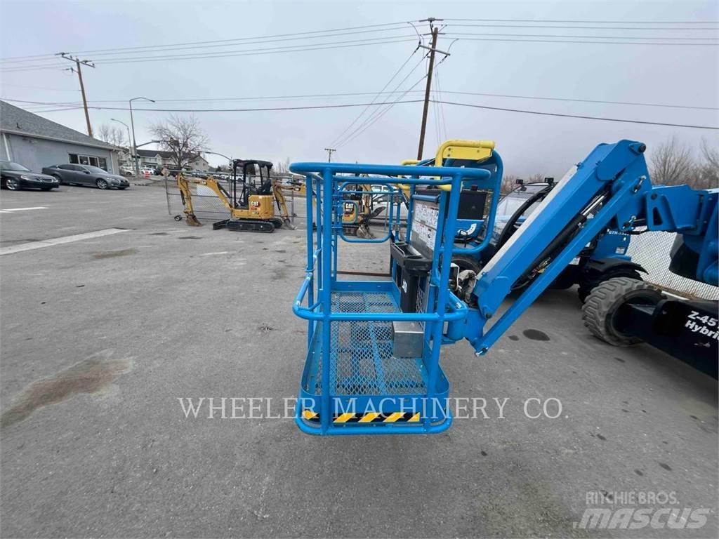 Genie GS4390 RT Ножничные подъемники