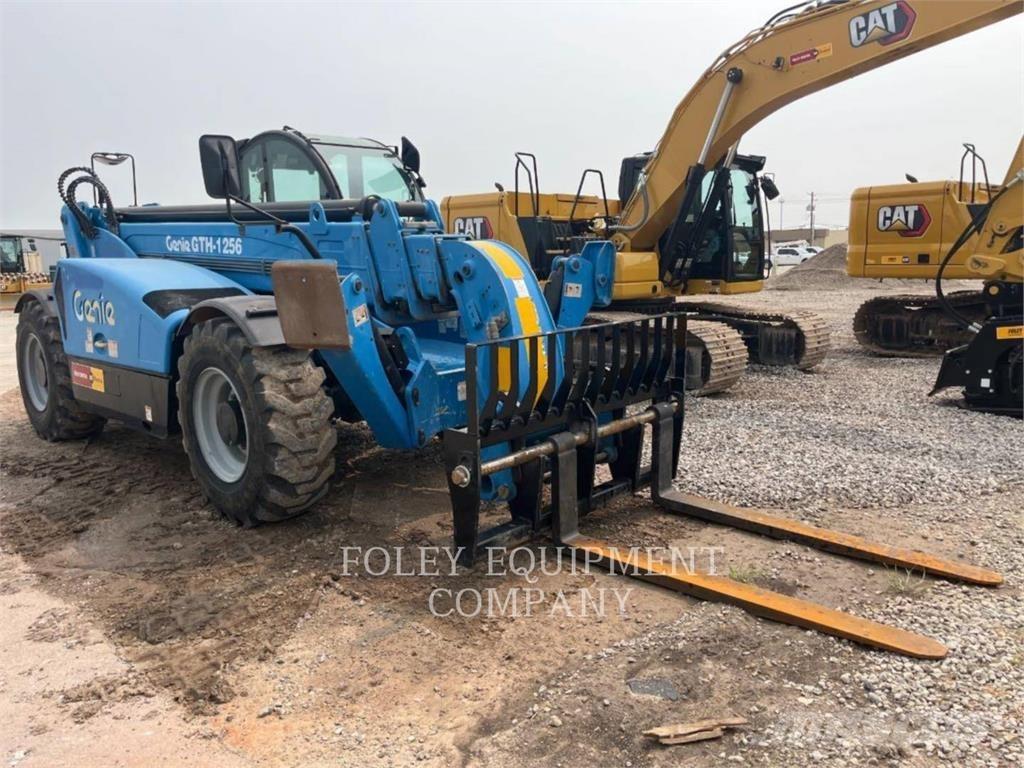 Genie GTH1256C Телескопические погрузчики