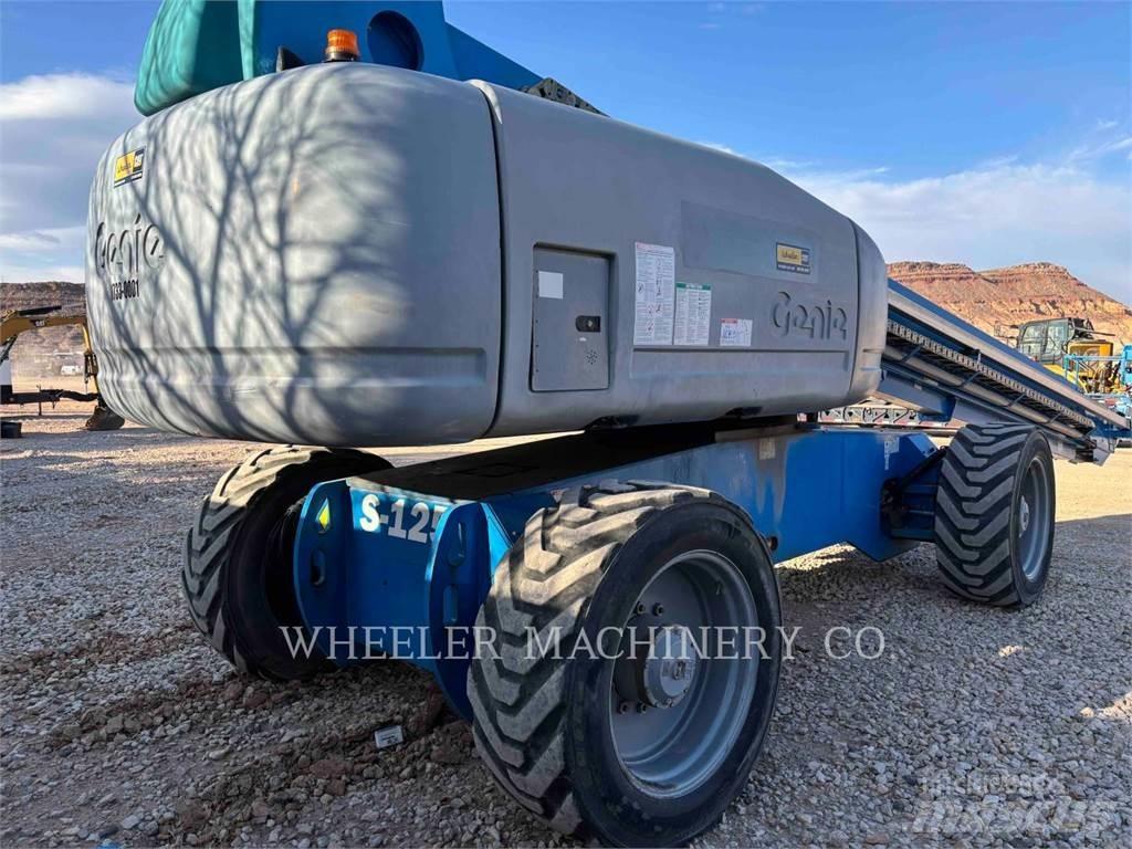 Genie S-125 Коленчатые подъемники