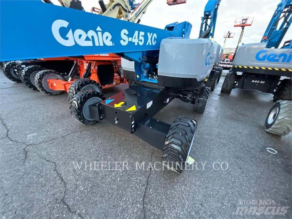 Genie S45XC Коленчатые подъемники