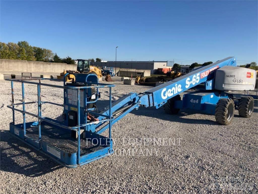 Genie S65D4W Коленчатые подъемники
