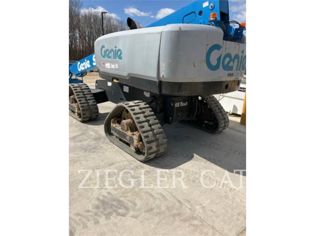 Genie S65TRAX Коленчатые подъемники