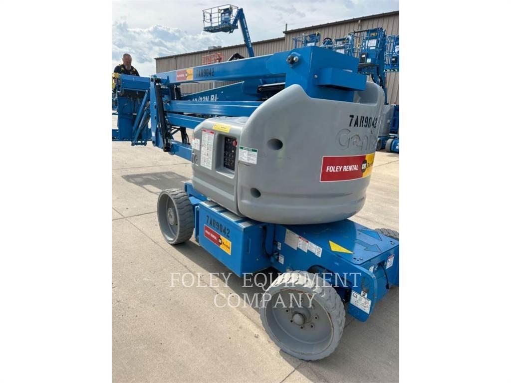 Genie Z40/23NRJ Коленчатые подъемники