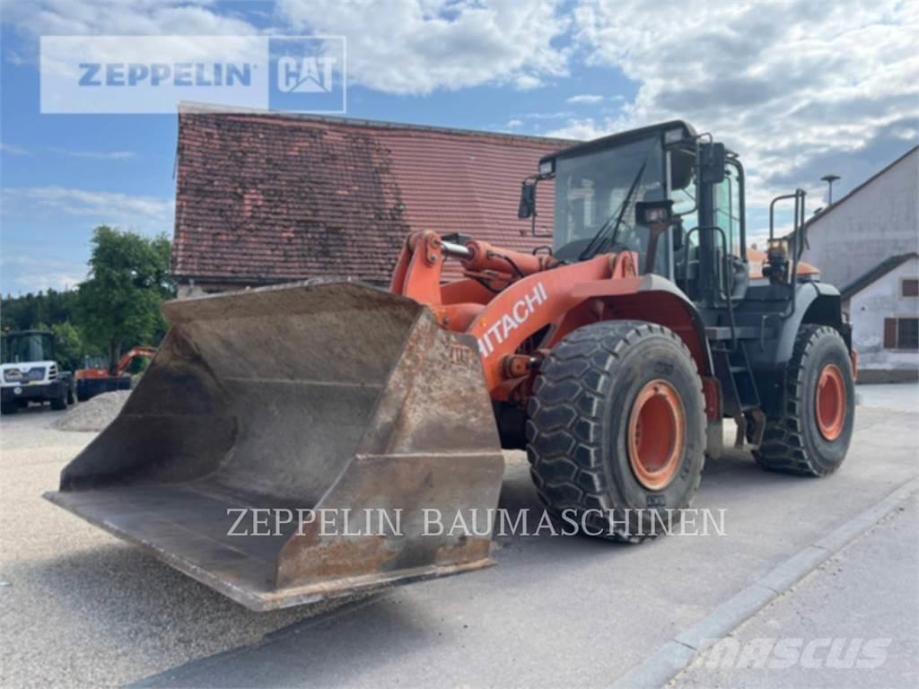 Hitachi ZW220 Фронтальные погрузчики