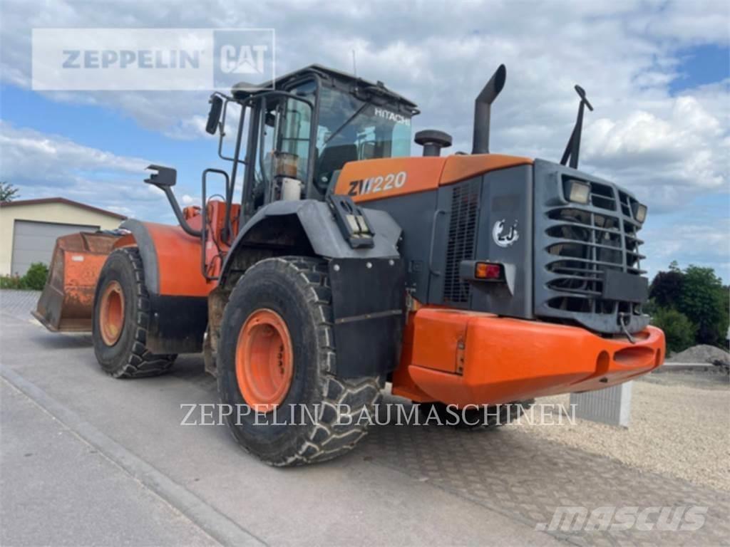 Hitachi ZW220 Фронтальные погрузчики