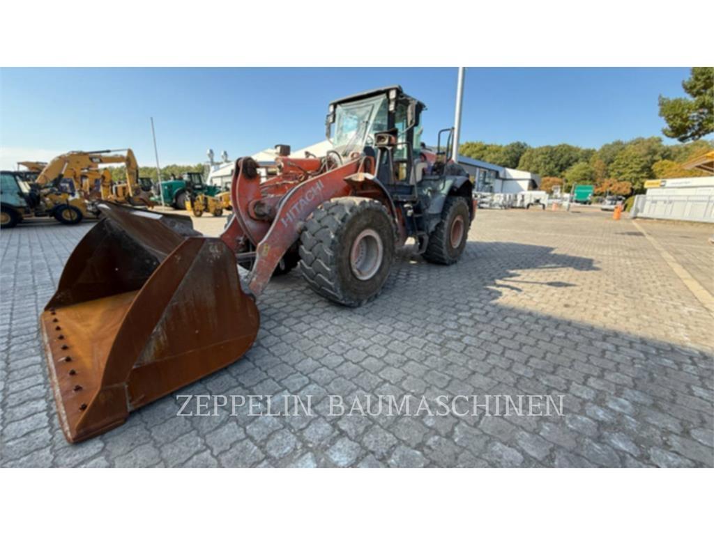 Hitachi ZW250-6 Фронтальные погрузчики