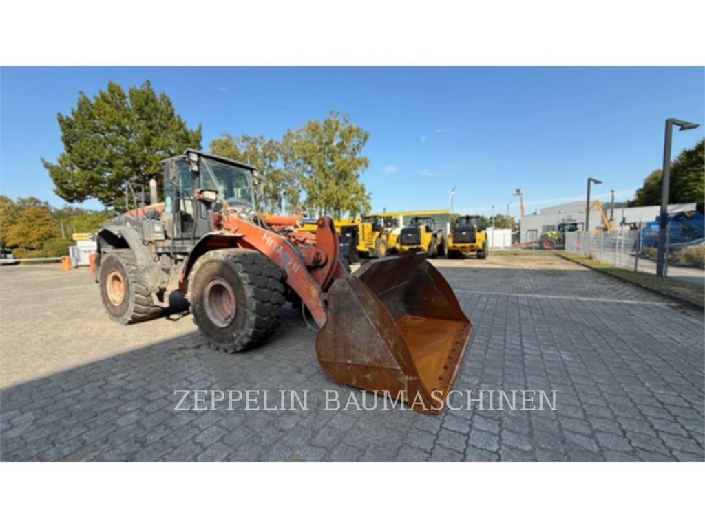 Hitachi ZW250-6 Фронтальные погрузчики