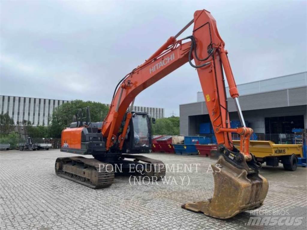 Hitachi ZX210 Гусеничные экскаваторы