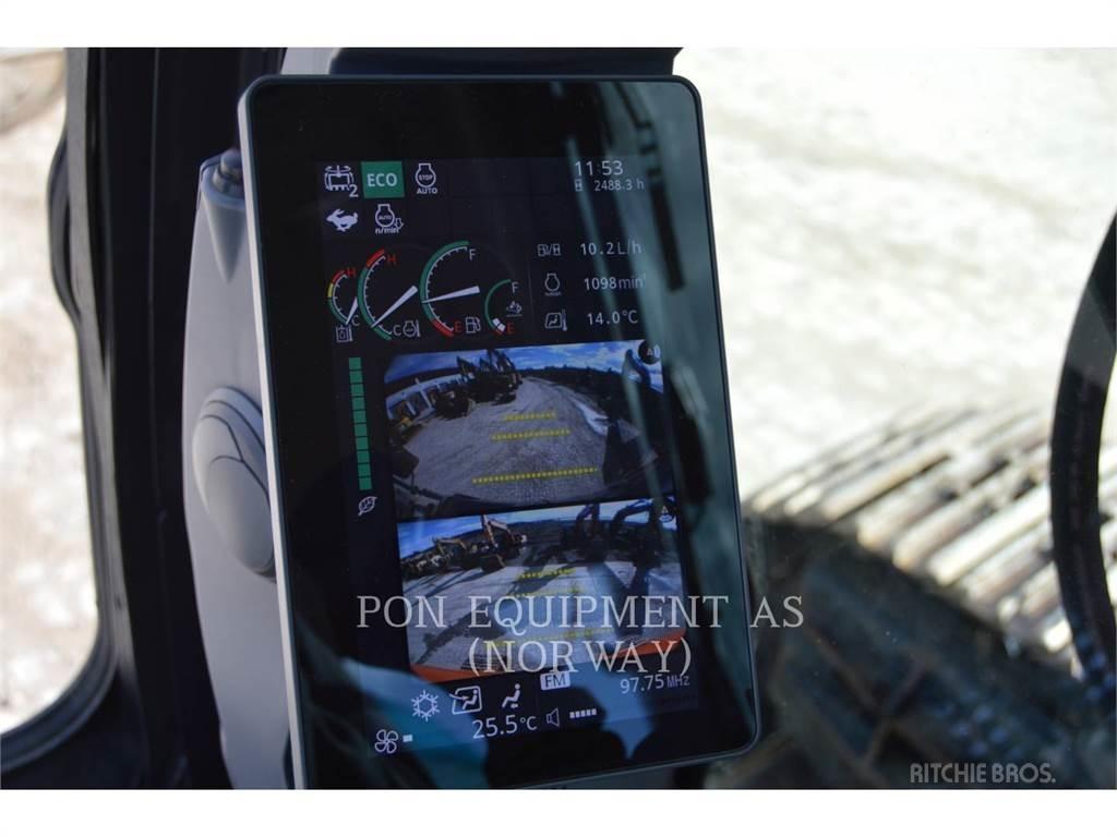 Hitachi ZX225 Гусеничные экскаваторы