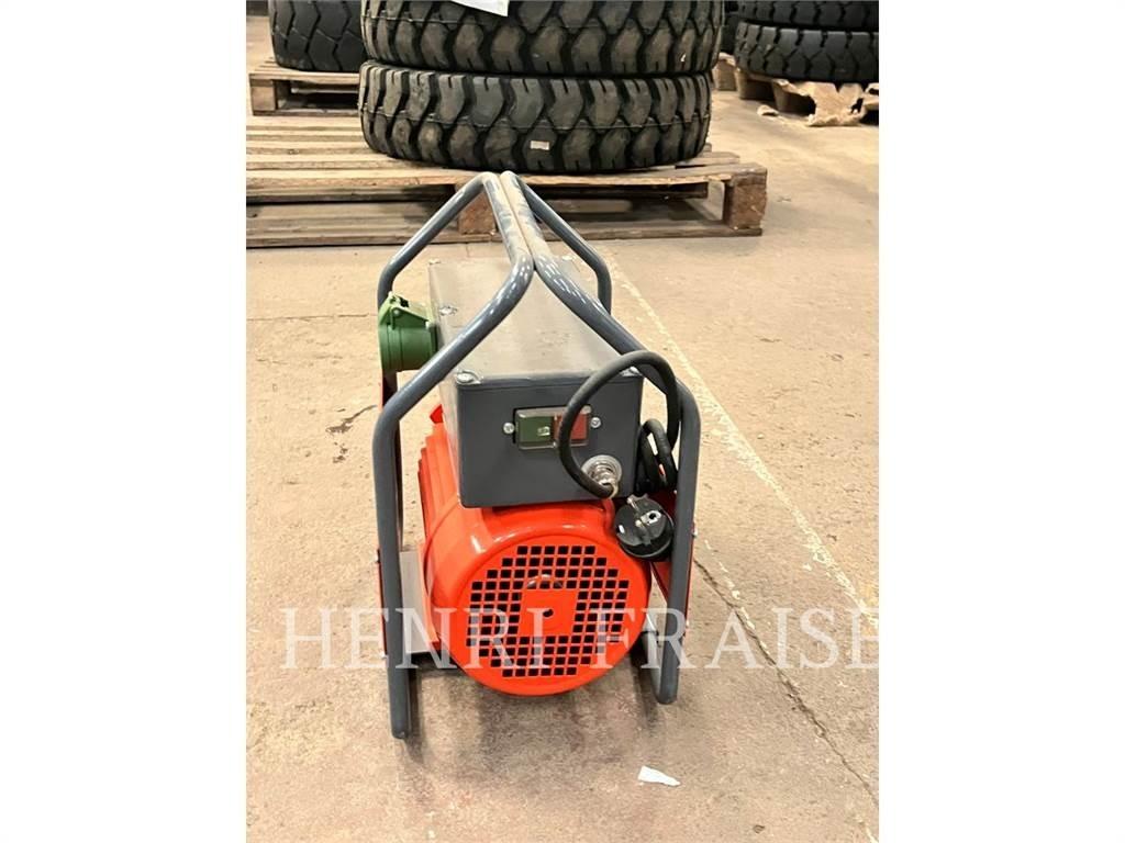 Husqvarna CF11 Строительная техника - Другие