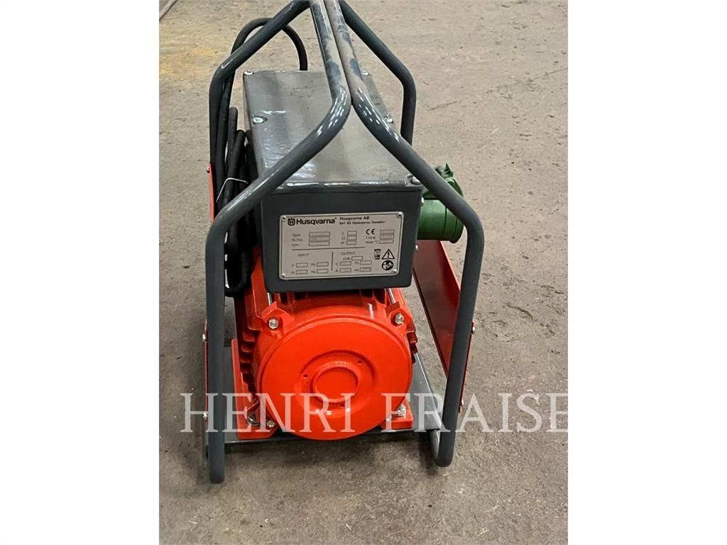 Husqvarna CF11 Строительная техника - Другие