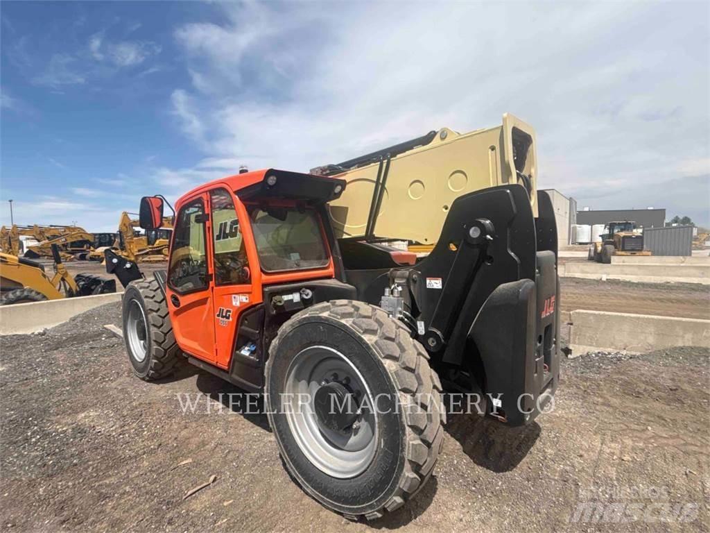 JLG 1055 Телескопические погрузчики