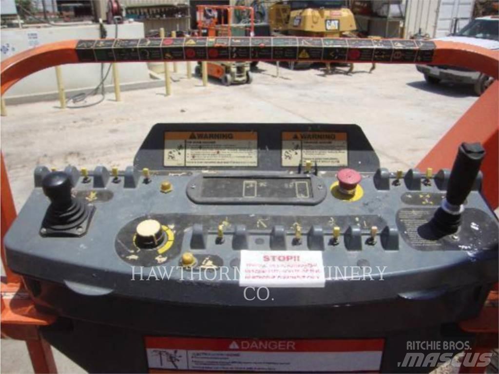 JLG 1200SJP Коленчатые подъемники