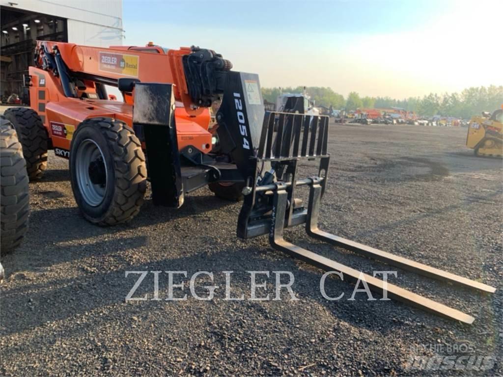 JLG 12054 Телескопические погрузчики