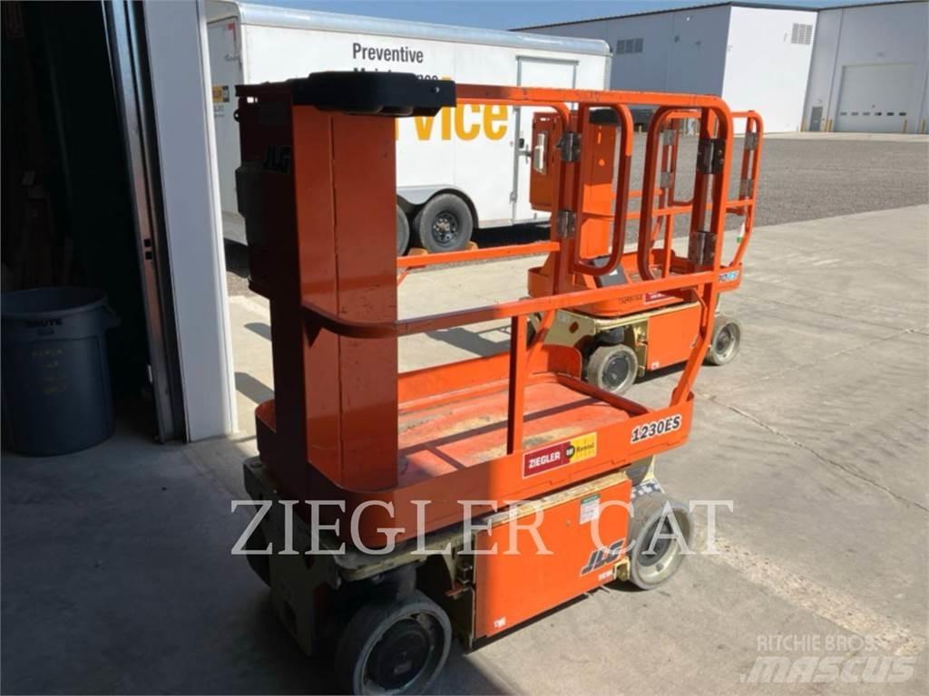 JLG 1230ES Ножничные подъемники