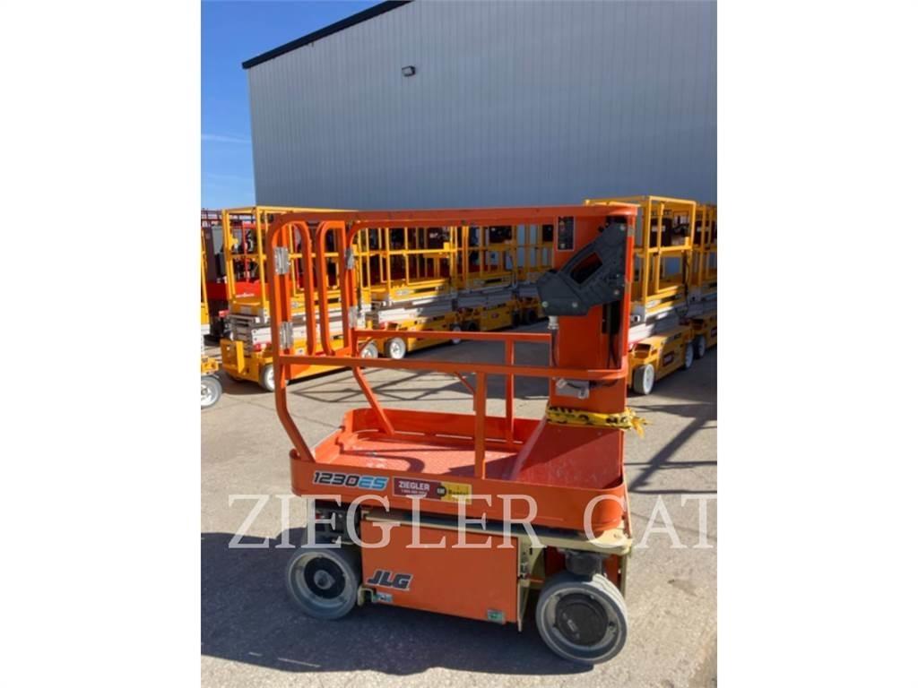 JLG 1230ES Ножничные подъемники