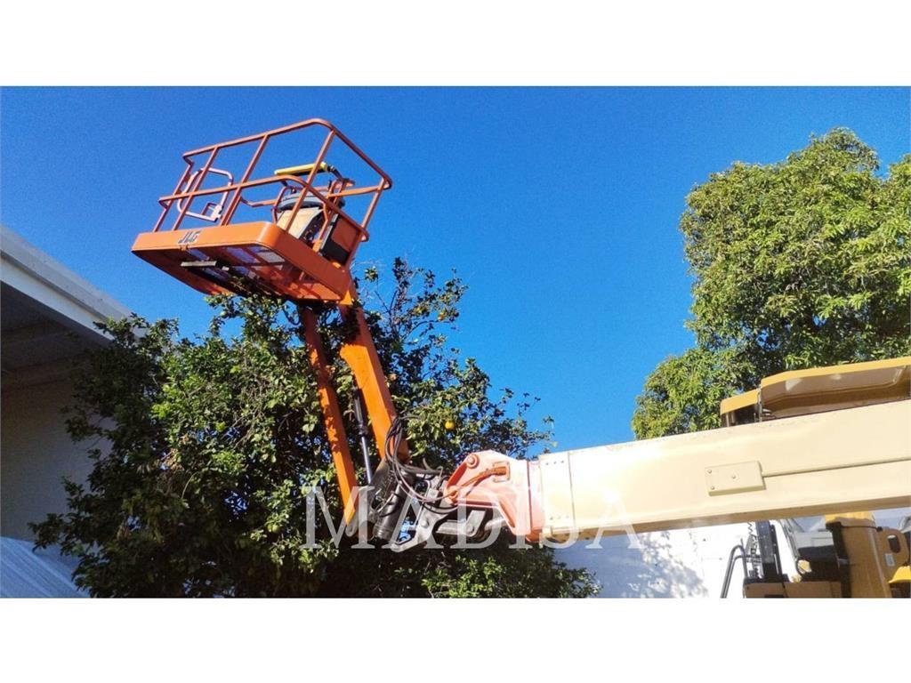 JLG 1250AJP Разные подъемники и вышки