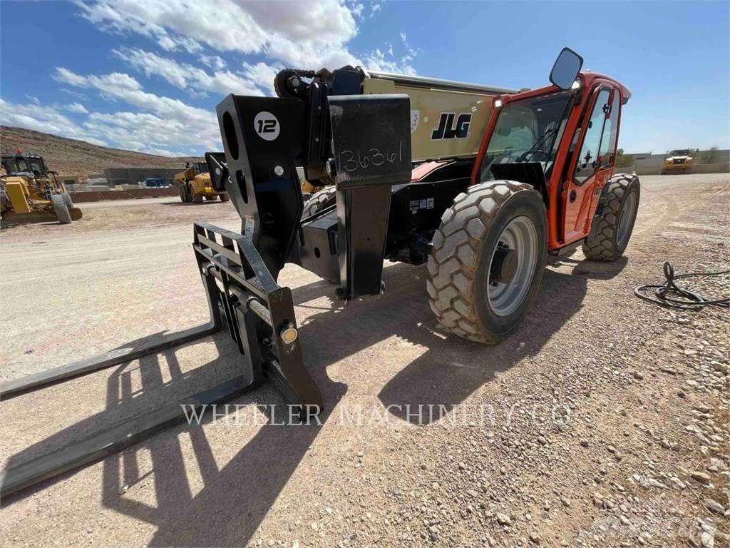 JLG 1255 Телескопические погрузчики