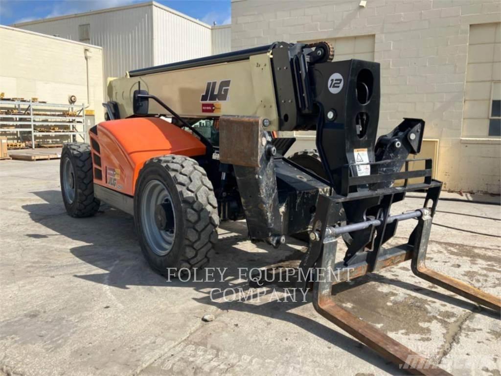 JLG 1255C Телескопические погрузчики
