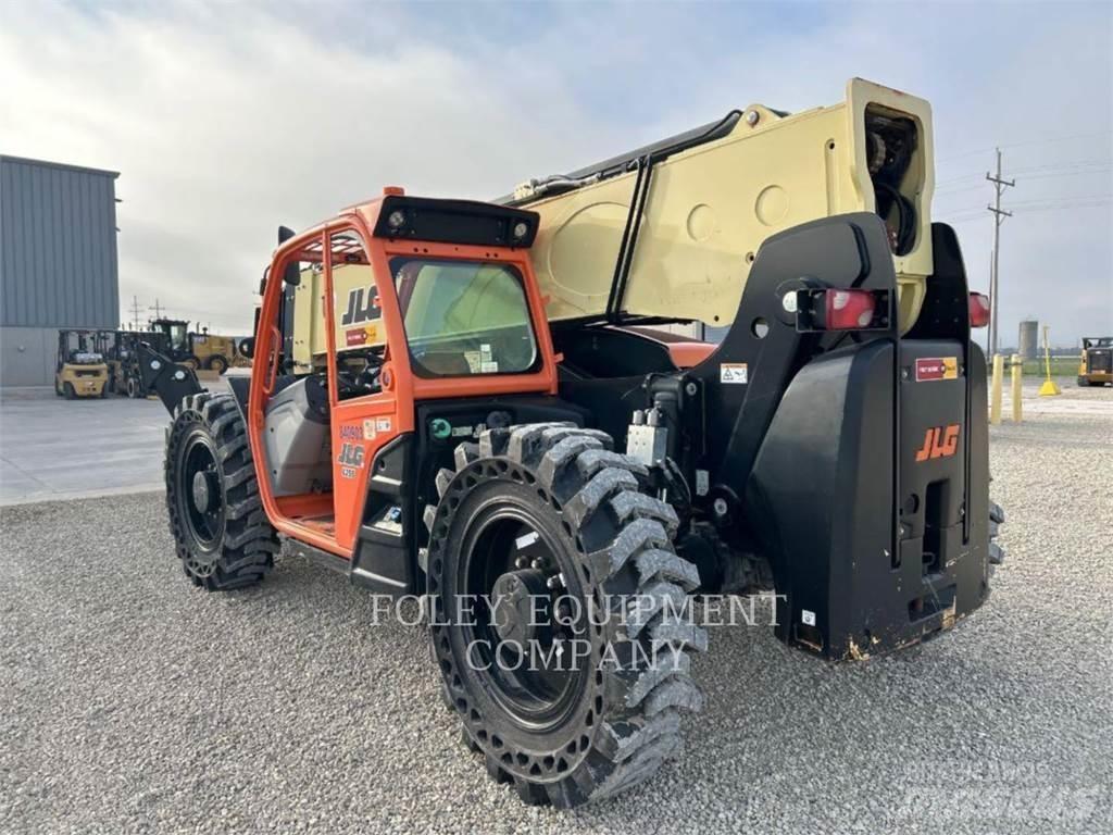 JLG 1255O Телескопические погрузчики