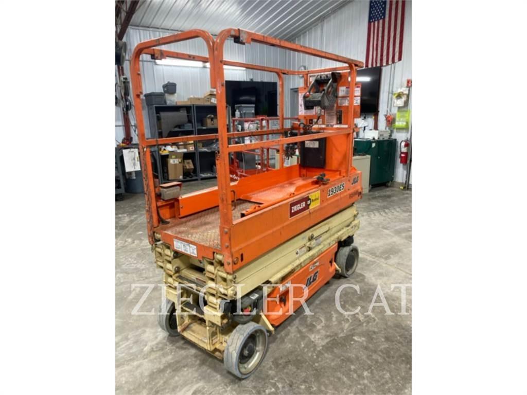 JLG 1930ES Ножничные подъемники