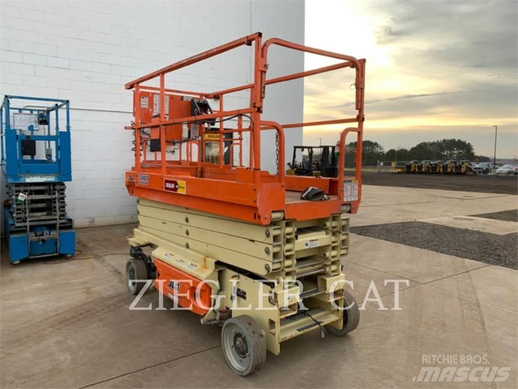 JLG 3246ES Ножничные подъемники
