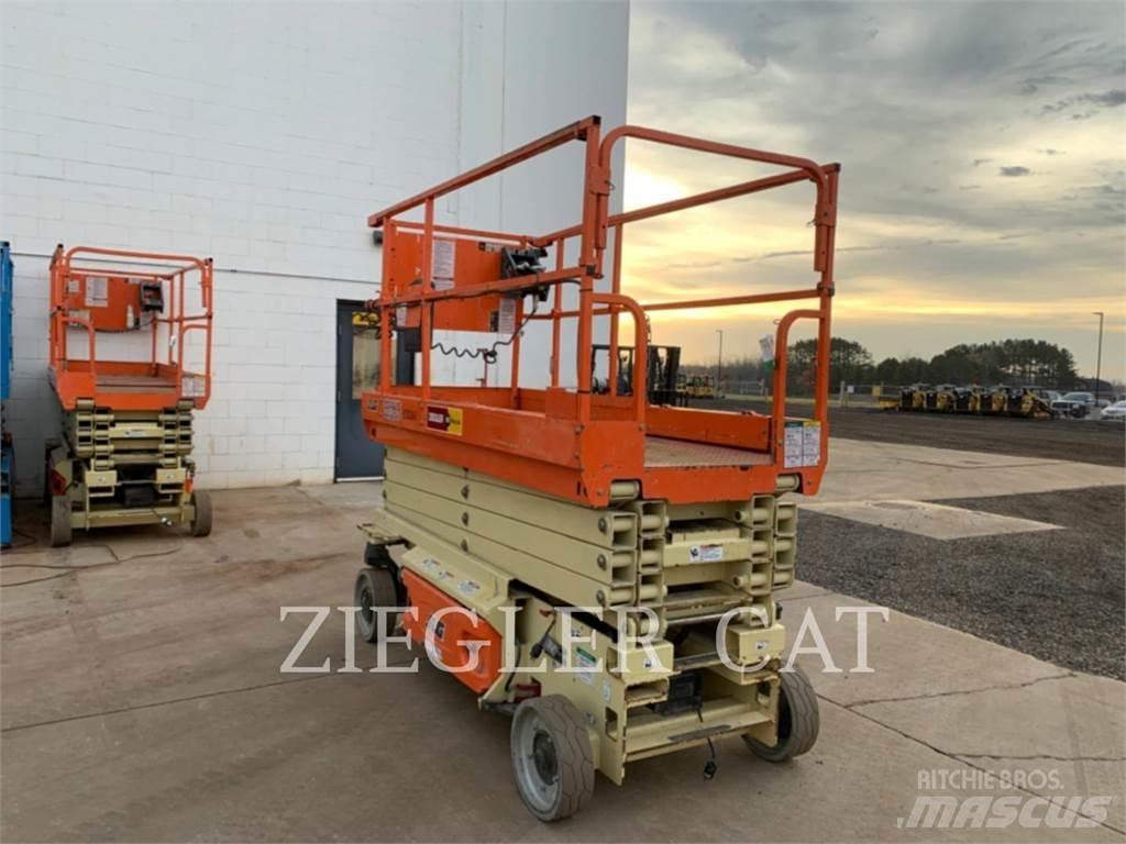 JLG 3246ES Ножничные подъемники