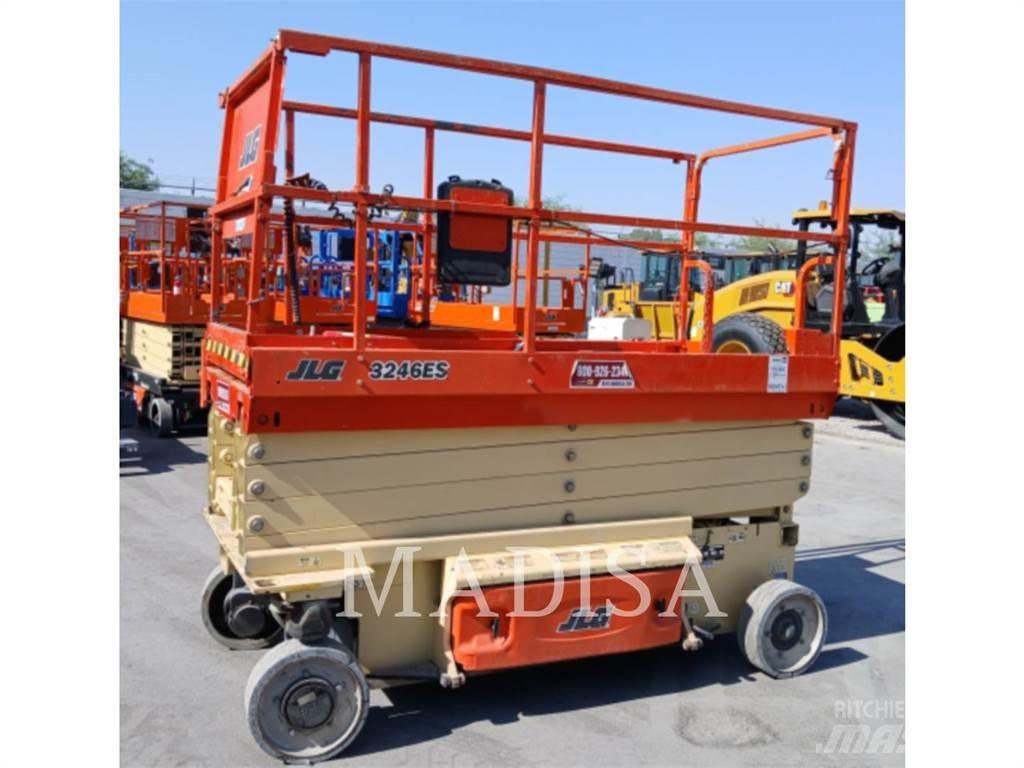 JLG 3246ES Ножничные подъемники