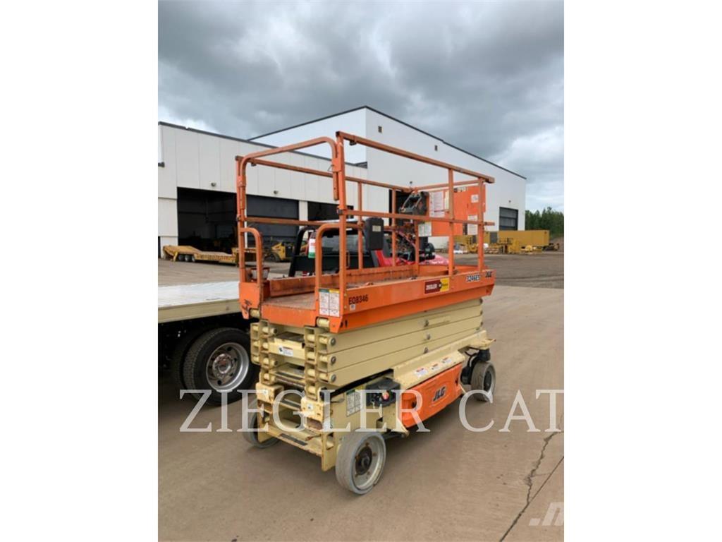 JLG 3246ES Ножничные подъемники