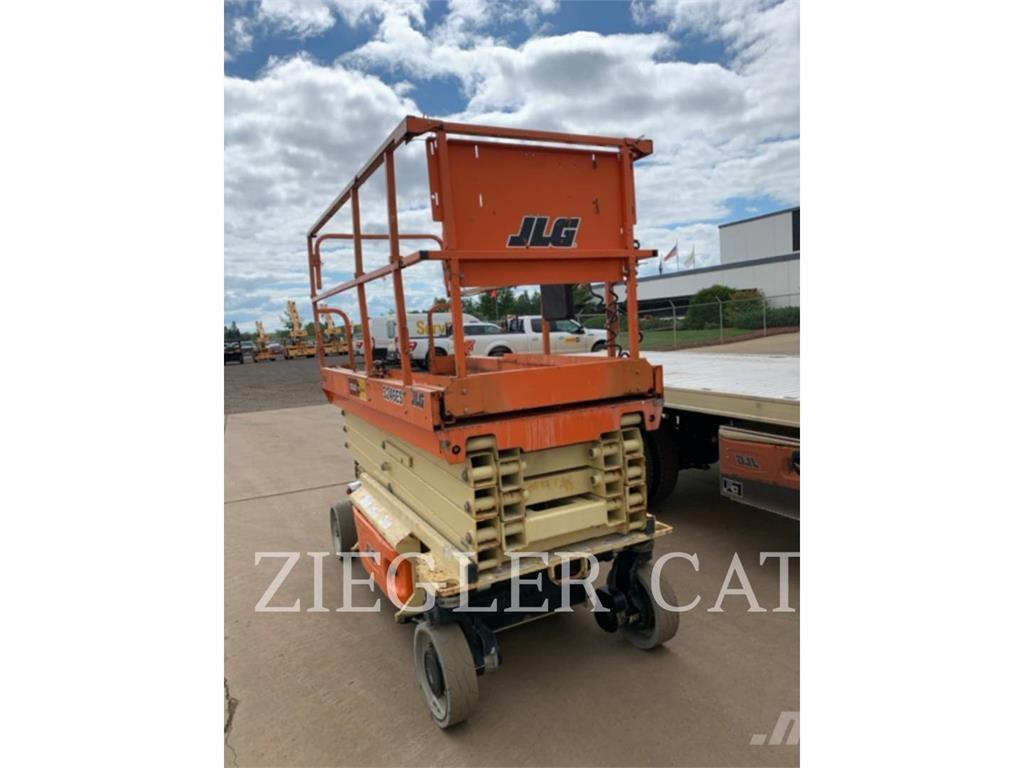 JLG 3246ES Ножничные подъемники