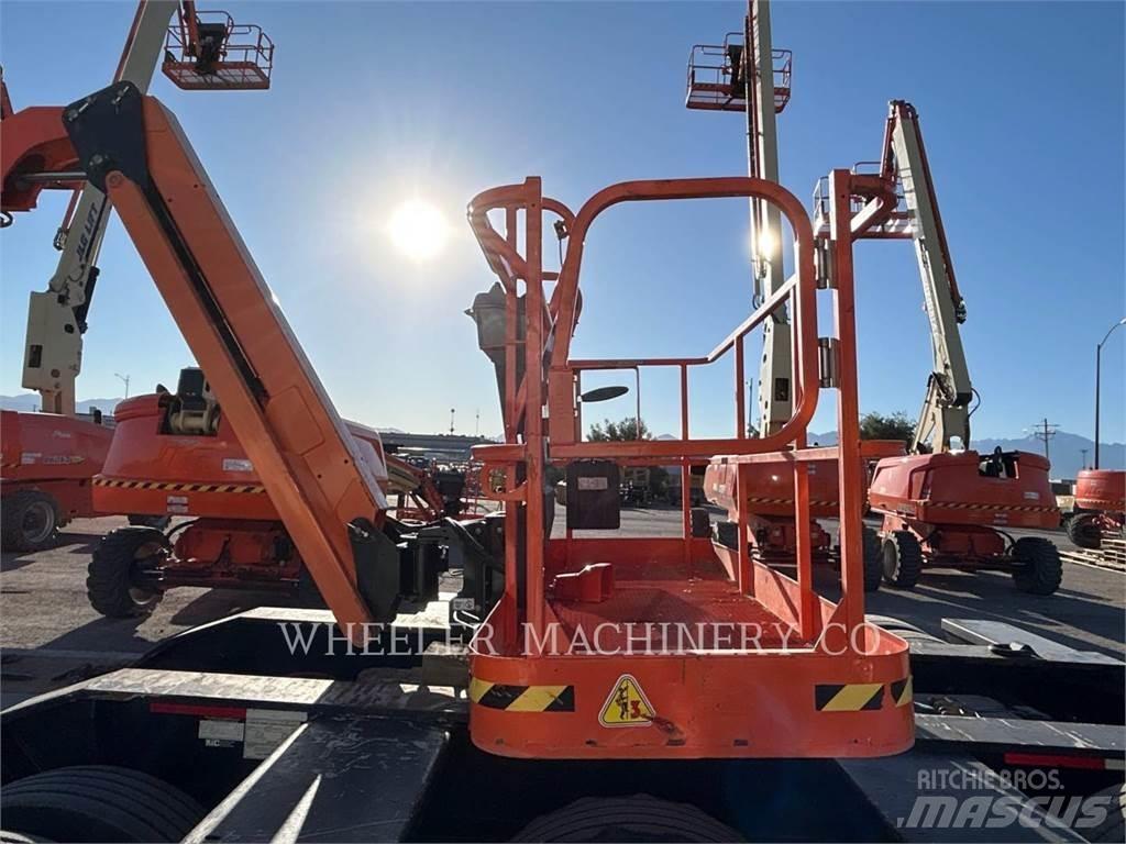 JLG 460SJ Коленчатые подъемники