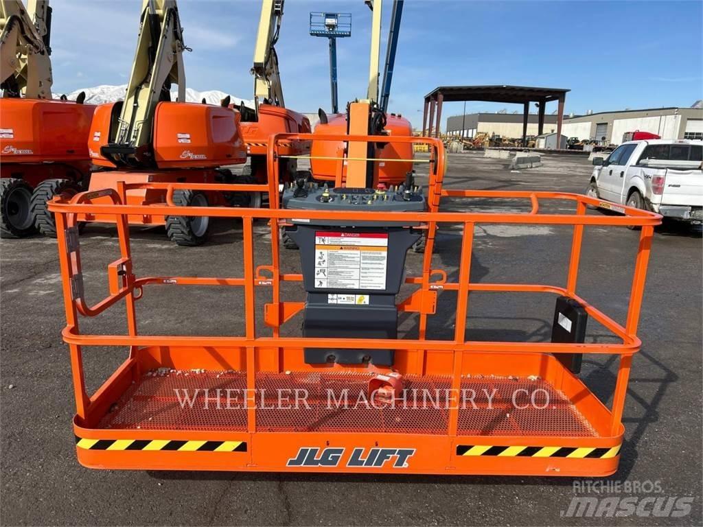 JLG 460SJ Коленчатые подъемники