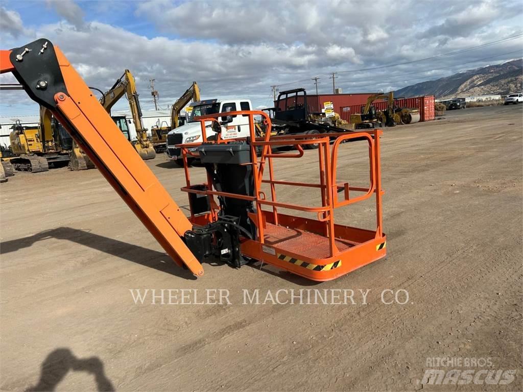 JLG 460SJ Коленчатые подъемники