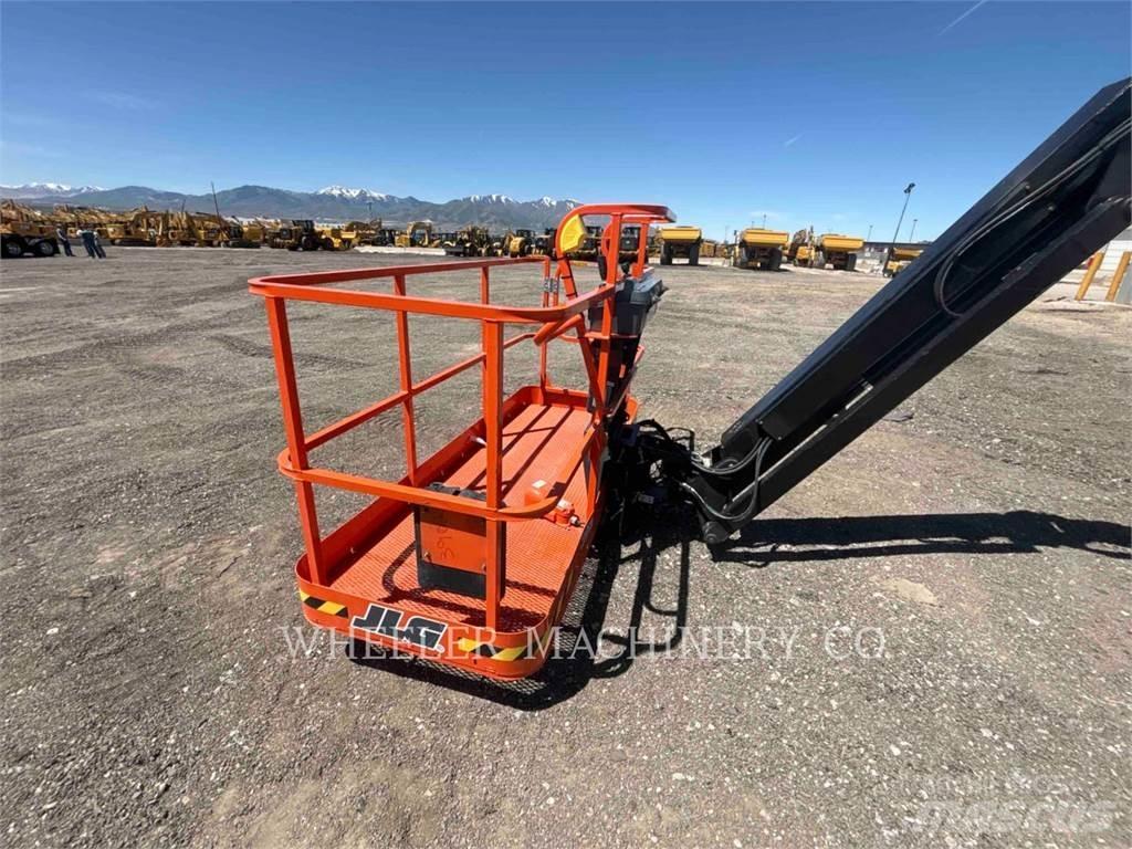 JLG 460SJ Коленчатые подъемники