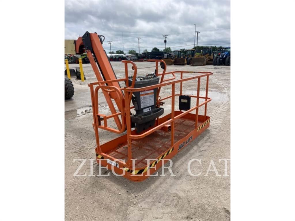 JLG 460SJ Коленчатые подъемники