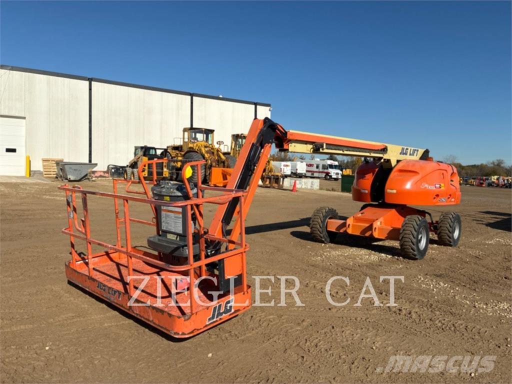 JLG 460SJ Коленчатые подъемники