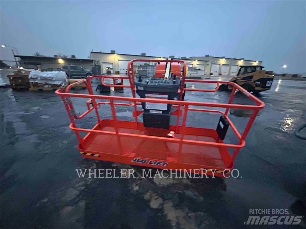 JLG 460SJ SP Коленчатые подъемники