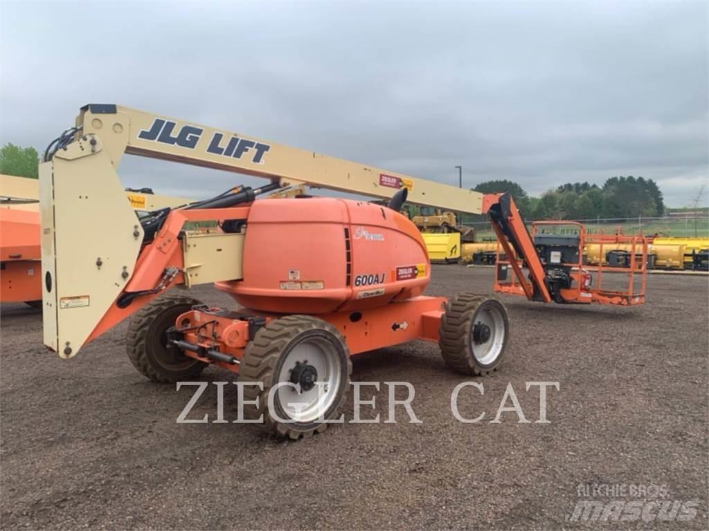 JLG 600AJ Коленчатые подъемники