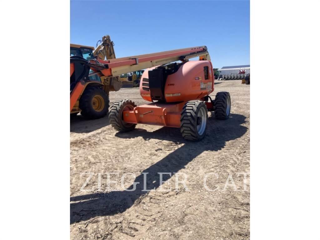 JLG 600AJ Коленчатые подъемники